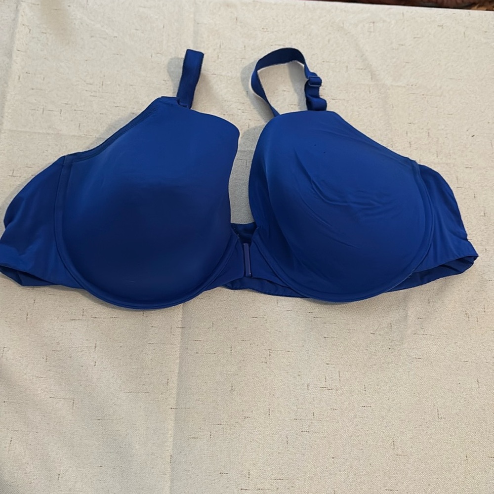 Lightly Lined Front Closure Bra